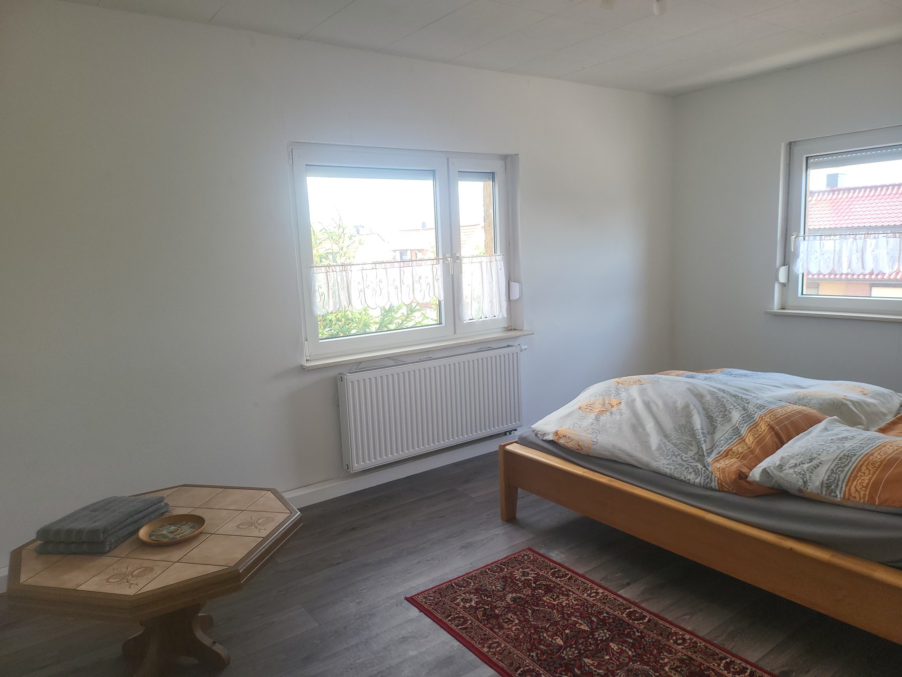 Erstes Schlafzimmer der Ferienwohnung im 1. Obergeschoss in Nordhausen