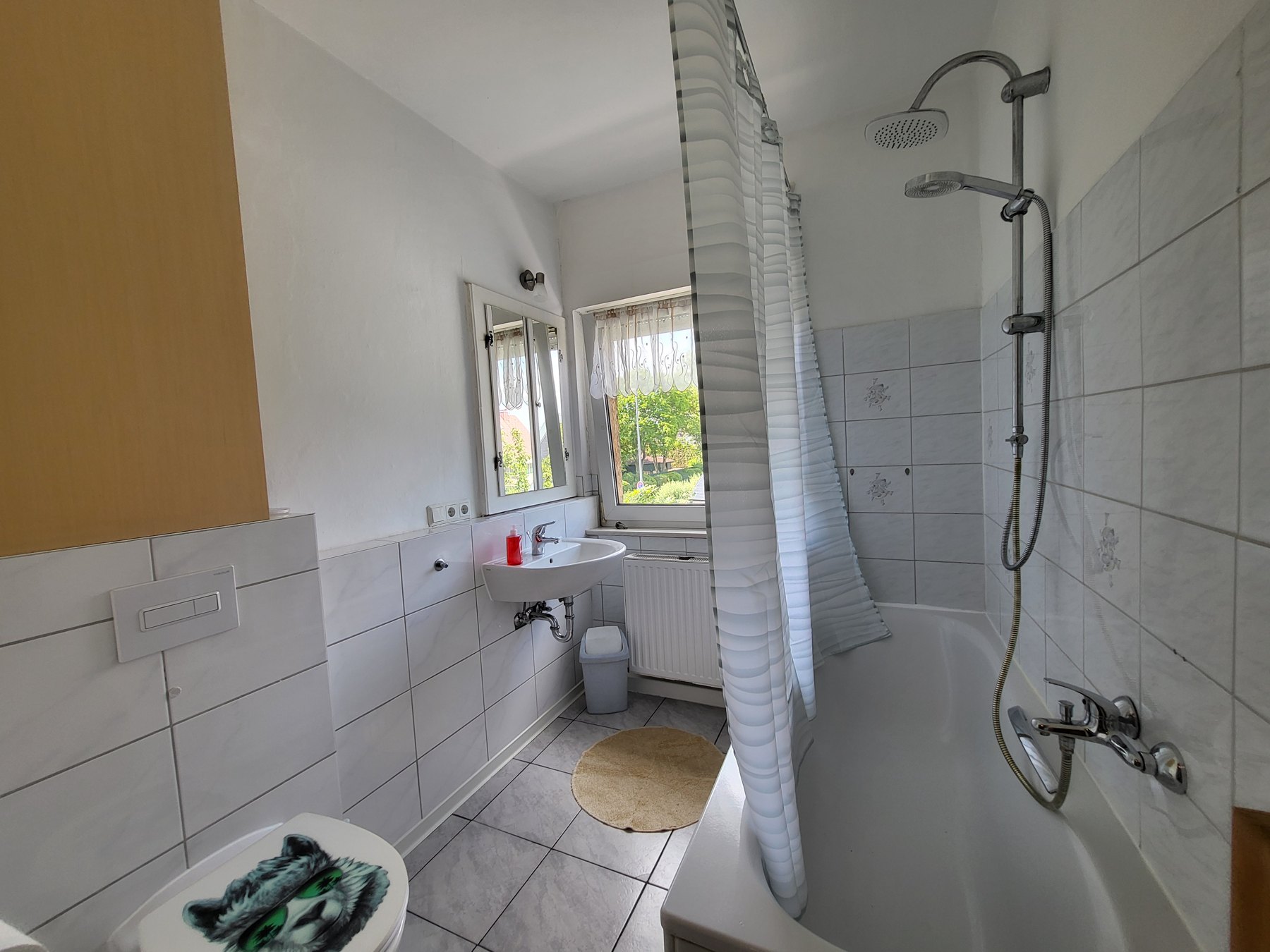 Bad der Ferienwohnung im 1. Obergeschoss in Nordhausen